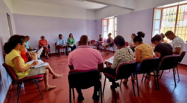 "Estamos a trabalhar para termos um Sistema Nacional de Proteção da Infância que seja holístico e congrega os esforços das diversas instituições" - Lídia Lima