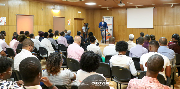 𝐈𝐍𝐏𝐒 𝐥𝐚𝐧𝐜̧𝐚 𝐚𝐩𝐥𝐢𝐜𝐚𝐭𝐢𝐯𝐨 𝐦𝐨́𝐯𝐞𝐥 𝐩𝐚𝐫𝐚 𝐟𝐚𝐜𝐢𝐥𝐢𝐭𝐚𝐫 𝐨 𝐚𝐜𝐞𝐬𝐬𝐨 𝐚𝐨𝐬 𝐬𝐞𝐮𝐬 𝐬𝐞𝐫𝐯𝐢𝐜̧𝐨𝐬