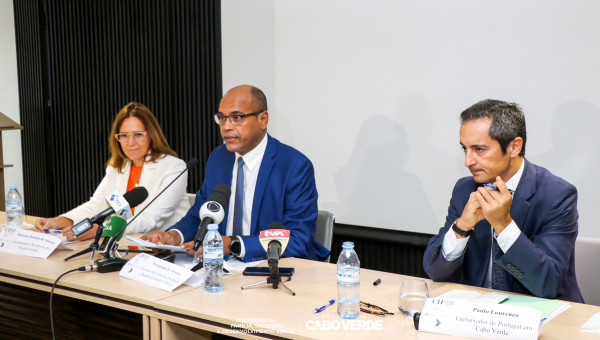 Fernando Elísio Freire preside sessão de abertura do seminário “A Importância das Estatísticas de Proteção Social”