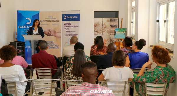 SEIS preside cerimónia de entrega de Prémio Garantia Comunidade às associações vencedoras da cidade da Praia 