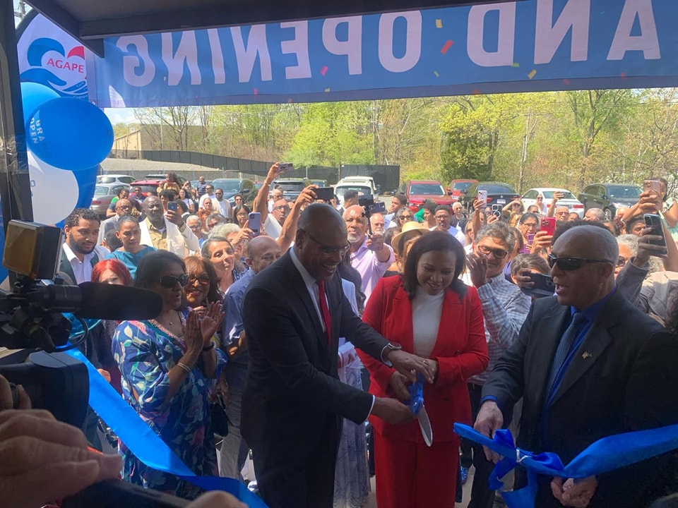 𝗠𝗶𝗻𝗶𝘀𝘁𝗿𝗼 𝗙𝗲𝗿𝗻𝗮𝗻𝗱𝗼 𝗘𝗹𝗶́𝘀𝗶𝗼 𝗙𝗿𝗲𝗶𝗿𝗲 𝗥𝗲𝗽𝗿𝗲𝘀𝗲𝗻𝘁𝗮 𝗣𝗿𝗶𝗺𝗲𝗶𝗿𝗼-𝗠𝗶𝗻𝗶𝘀𝘁𝗿𝗼 𝗻𝗮 𝗜𝗻𝗮𝘂𝗴𝘂𝗿𝗮𝗰̧𝗮̃𝗼 𝗱𝗼 𝗖𝗲𝗻𝘁𝗿𝗼 𝗔𝗚𝗔𝗣𝗘 𝗻𝗼𝘀 𝗘𝗨𝗔