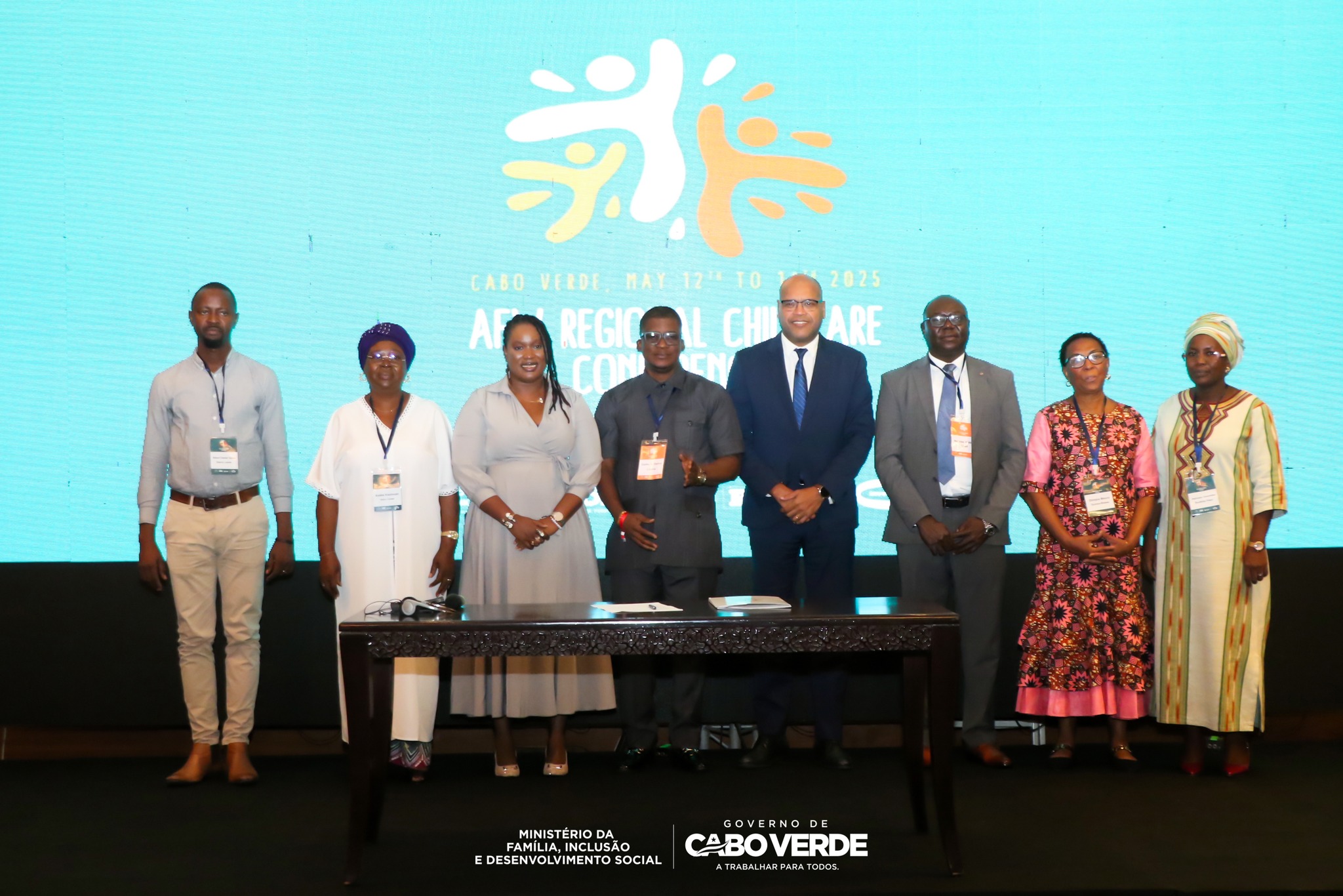 𝗖𝗼𝗺𝗽𝗿𝗼𝗺𝗶𝘀𝘀𝗼𝘀 𝗳𝗶𝗿𝗺𝗮𝗱𝗼𝘀 𝗲𝗺 𝗖𝗮𝗯𝗼 𝗩𝗲𝗿𝗱𝗲 𝗽𝗮𝗿𝗮 𝗿𝗲𝗳𝗼𝗿𝗰̧𝗮𝗿 𝗼𝘀 𝗰𝘂𝗶𝗱𝗮𝗱𝗼𝘀 𝗶𝗻𝗳𝗮𝗻𝘁𝗶𝘀 𝗻𝗮 𝗔́𝗳𝗿𝗶𝗰𝗮 𝗢𝗰𝗶𝗱𝗲𝗻𝘁𝗮𝗹