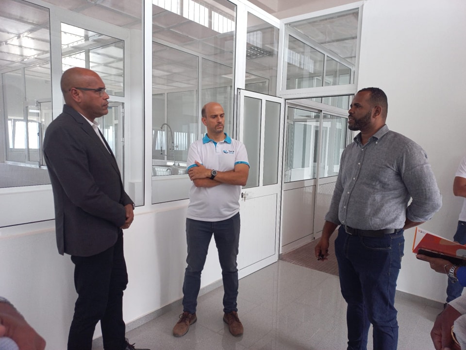 𝗘𝗰𝗼𝗻𝗼𝗺𝗶𝗮 𝗦𝗼𝗰𝗶𝗮𝗹 𝗲 𝗦𝗼𝗹𝗶𝗱𝗮́𝗿𝗶𝗮: 𝗠𝗶𝗻𝗶𝘀𝘁𝗿𝗼 𝘃𝗶𝘀𝗶𝘁𝗮 𝗔𝘀𝘀𝗼𝗰𝗶𝗮𝗰̧𝗼̃𝗲𝘀 𝗲𝗺 𝗦𝗮𝗻𝘁𝗼 𝗔𝗻𝘁𝗮̃𝗼