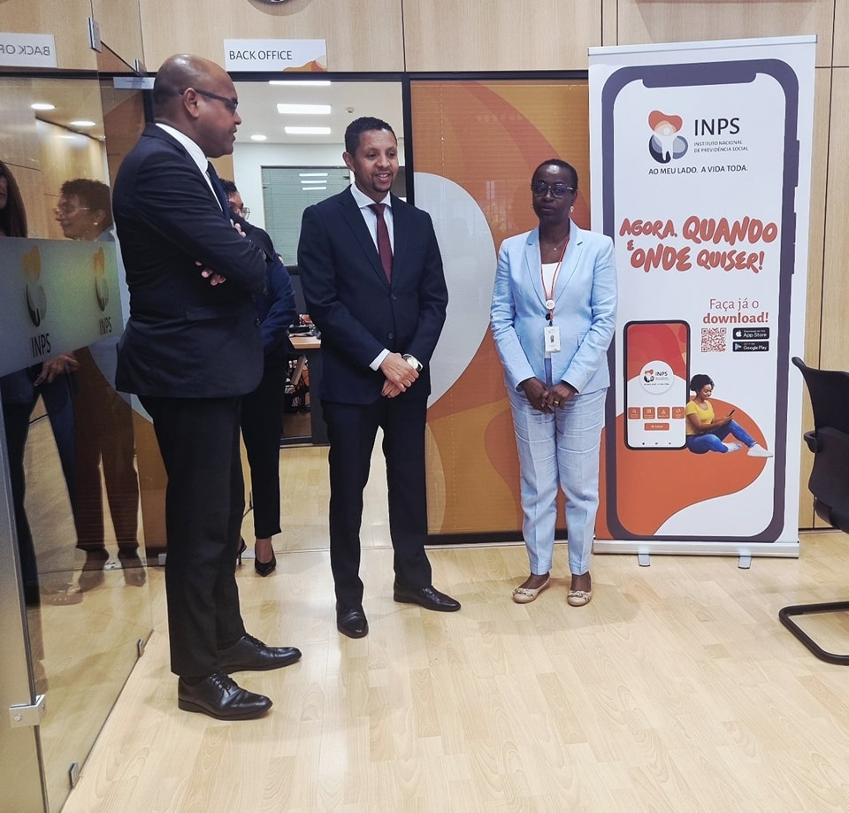 𝗣𝗿𝗼𝘁𝗲𝗰̧𝗮̃𝗼 𝗦𝗼𝗰𝗶𝗮𝗹: 𝗠𝗶𝗻𝗶𝘀𝘁𝗿𝗼 𝗮𝗰𝗼𝗺𝗽𝗮𝗻𝗵𝗮 𝗮𝘀𝘀𝗶𝘀𝘁𝗲̂𝗻𝗰𝗶𝗮 𝗽𝗿𝗲𝘀𝘁𝗮𝗱𝗮 𝗮 𝗱𝗼𝗲𝗻𝘁𝗲𝘀 𝗲𝘃𝗮𝗰𝘂𝗮𝗱𝗼𝘀 