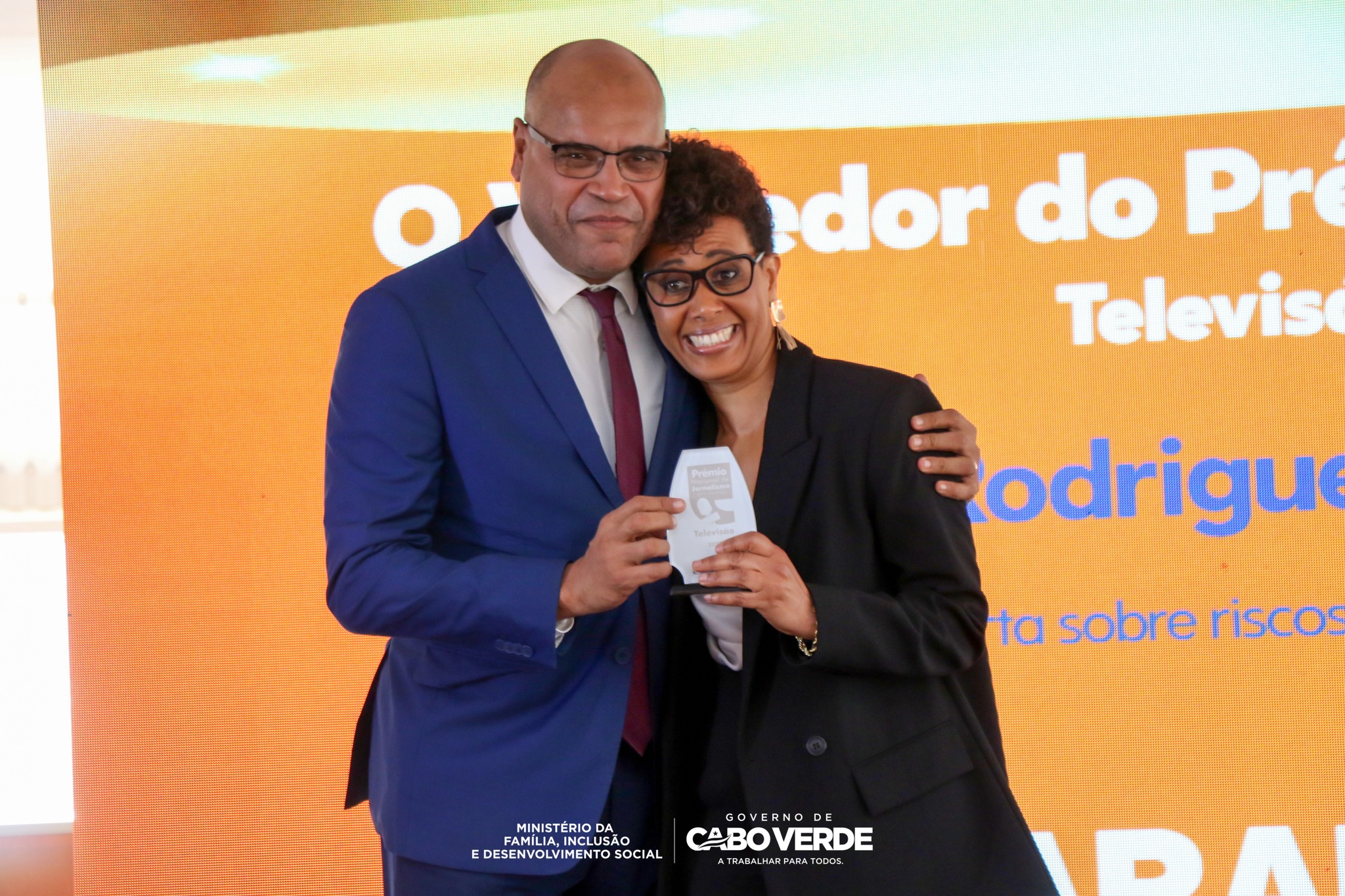 Ministro Fernando Elísio Freire participa na entrega do Prémio Nacional de Jornalismo em Proteção Social