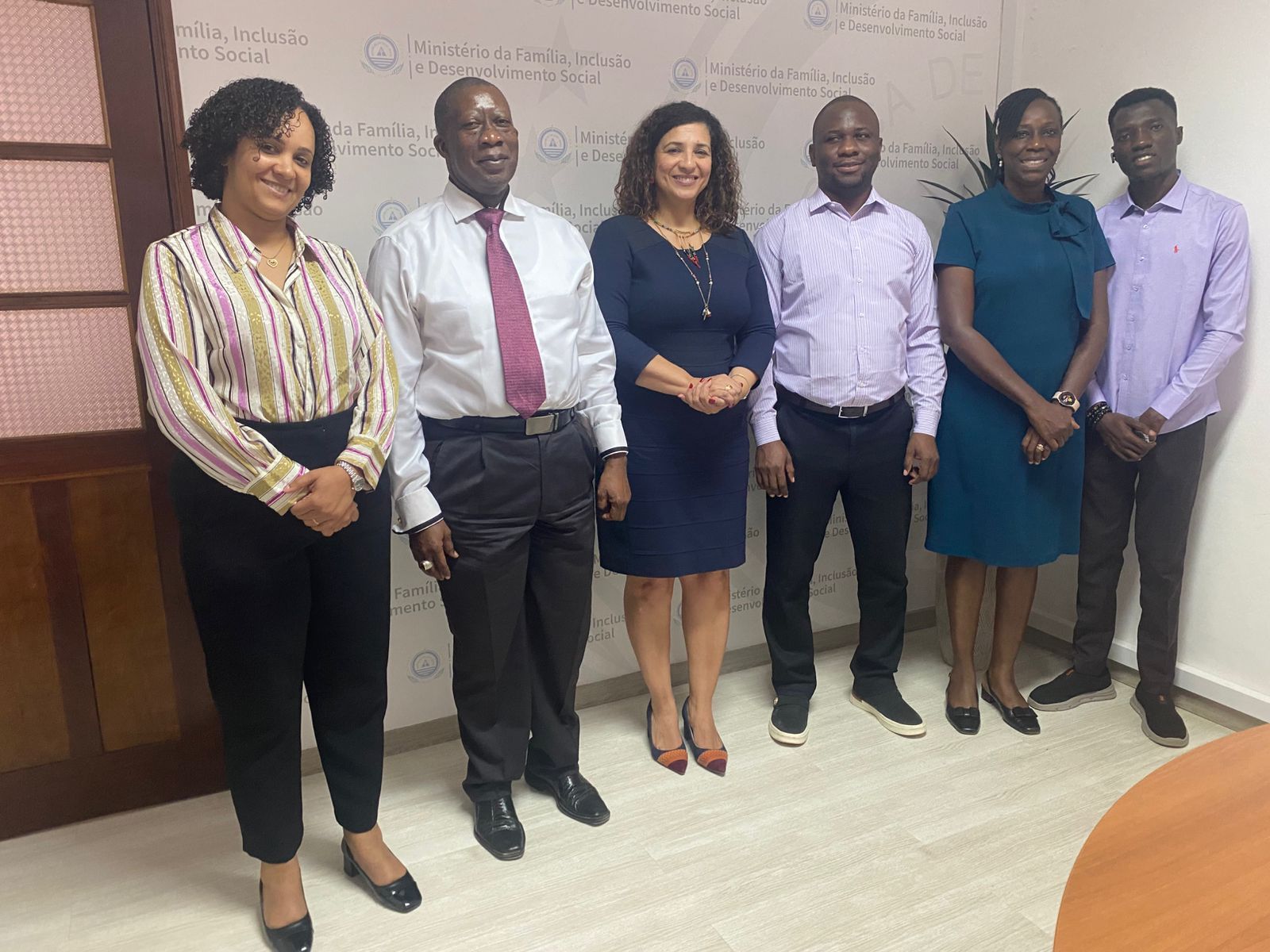 Inclusão da Deficiência na África Ocidental: SEIS recebe equipa da CEDEAO em visita de cortesia
