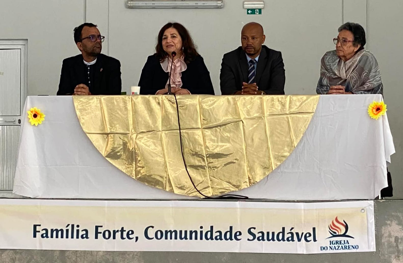 Conferência “Família Forte, Comunidade Saudável”