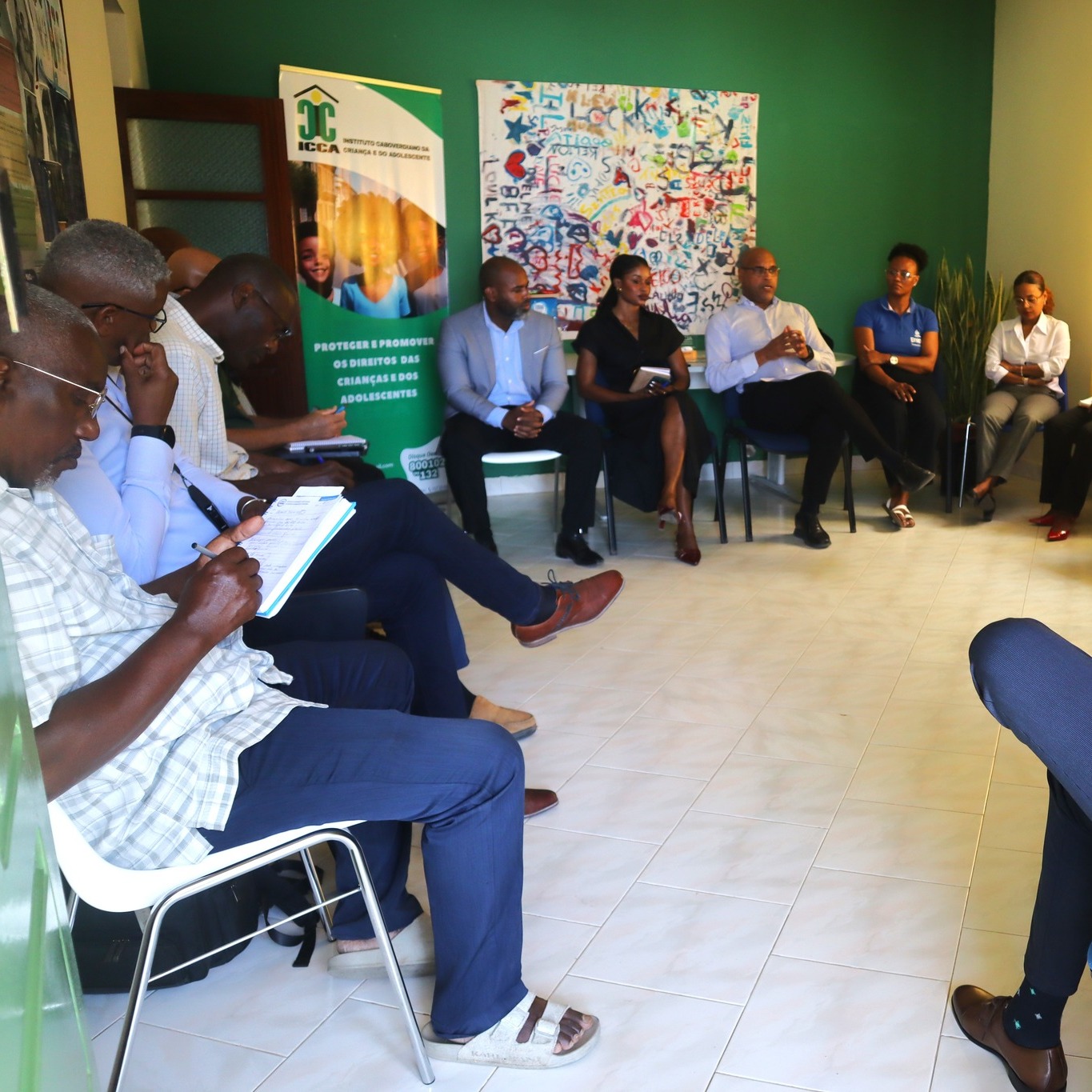  Ministro reúne- se com o Comité Municipal de Proteção e Defesa dos Direitos das Crianças do Maio